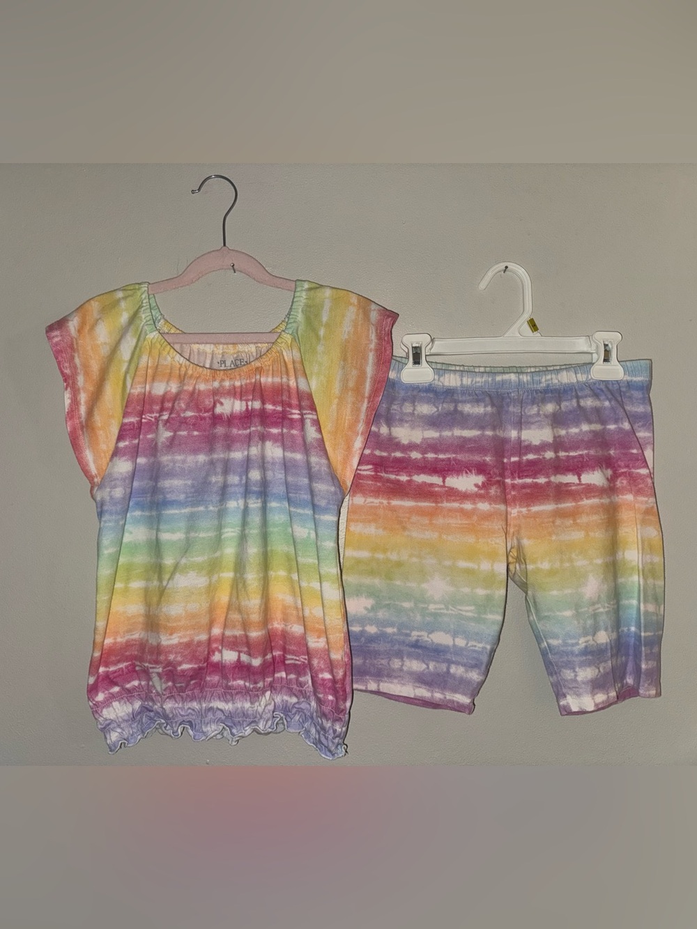 NWOT, Children’s place, girls matching tie dye biker shorts set, size XXL 16
